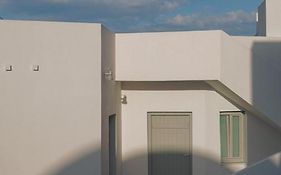 Noir Santorini